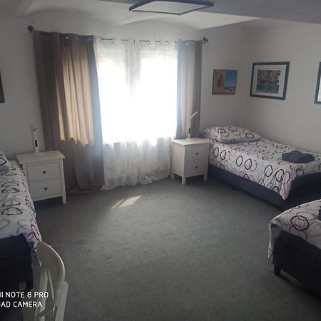 Hotel Adriana Aschaffenburg Bagian luar foto