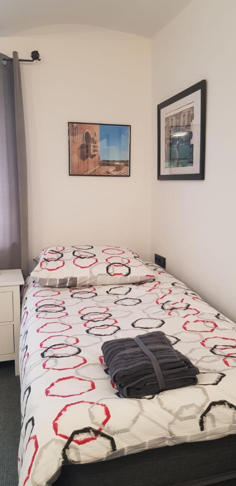 Hotel Adriana Aschaffenburg Bagian luar foto