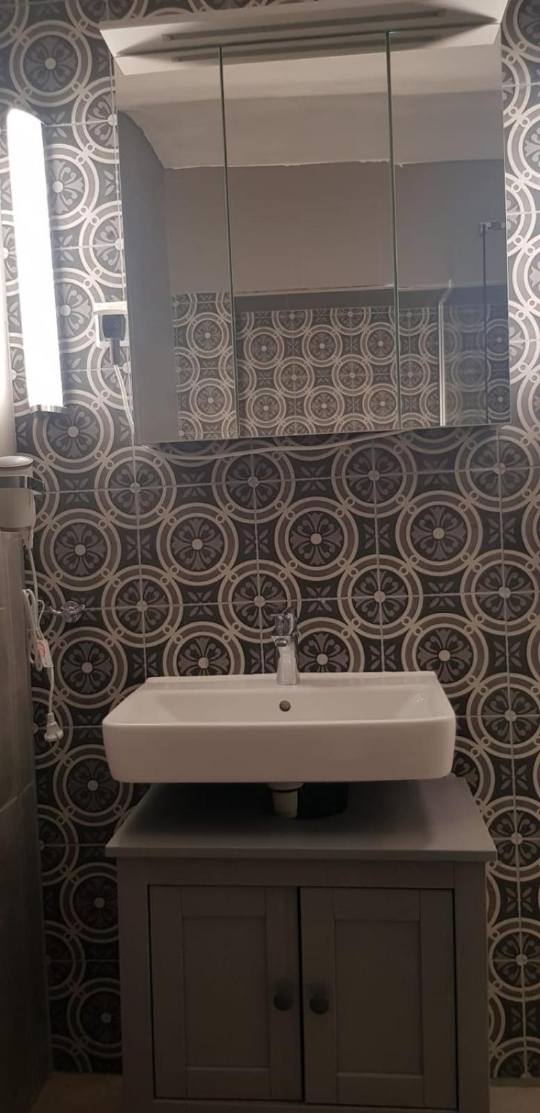 Hotel Adriana Aschaffenburg Bagian luar foto