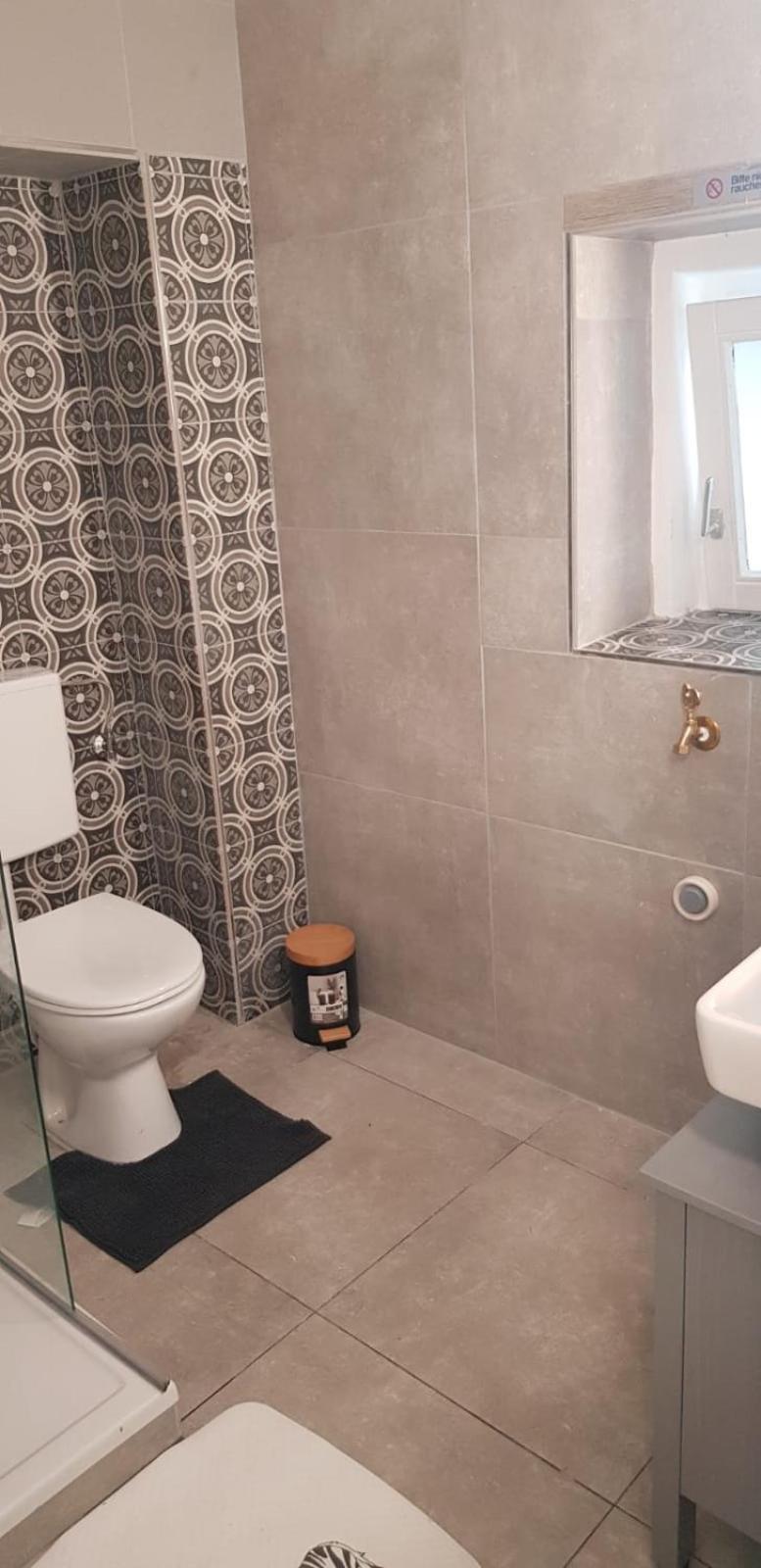 Hotel Adriana Aschaffenburg Bagian luar foto